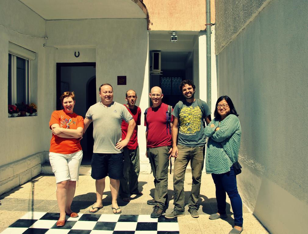 10 Coins Hostel & Tours Sofya Dış mekan fotoğraf