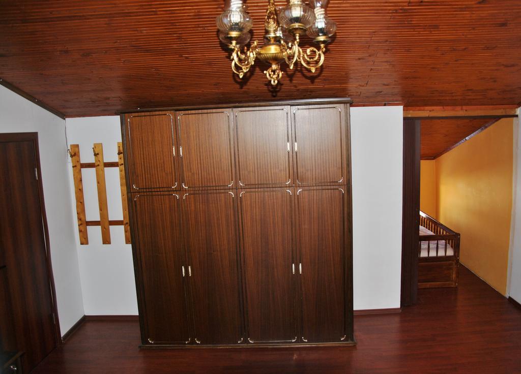 10 Coins Hostel & Tours Sofya Dış mekan fotoğraf