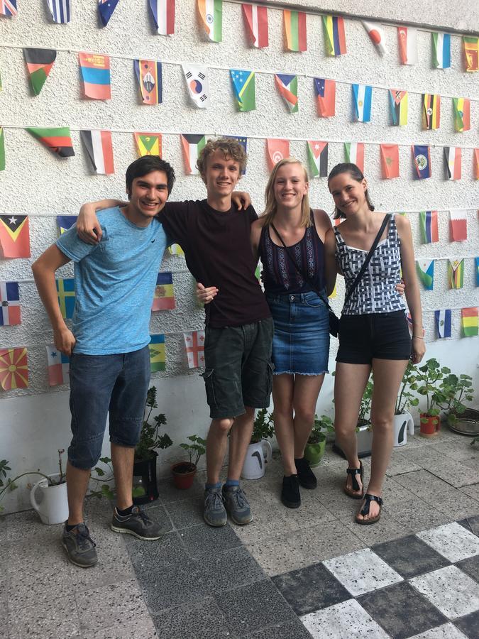 10 Coins Hostel & Tours Sofya Dış mekan fotoğraf
